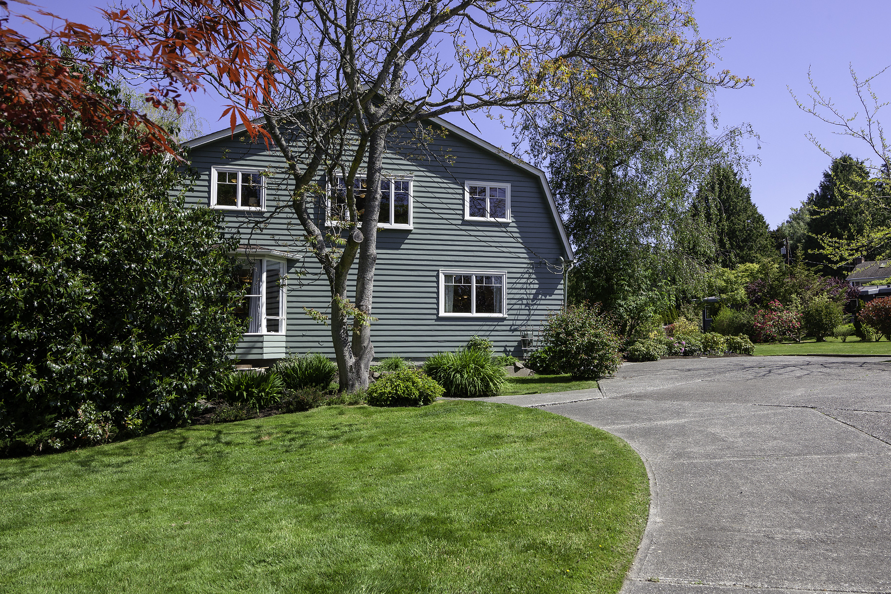 Property Photo: Colonial Edmonds Home 1610 9th Ave N  WA 98020 
