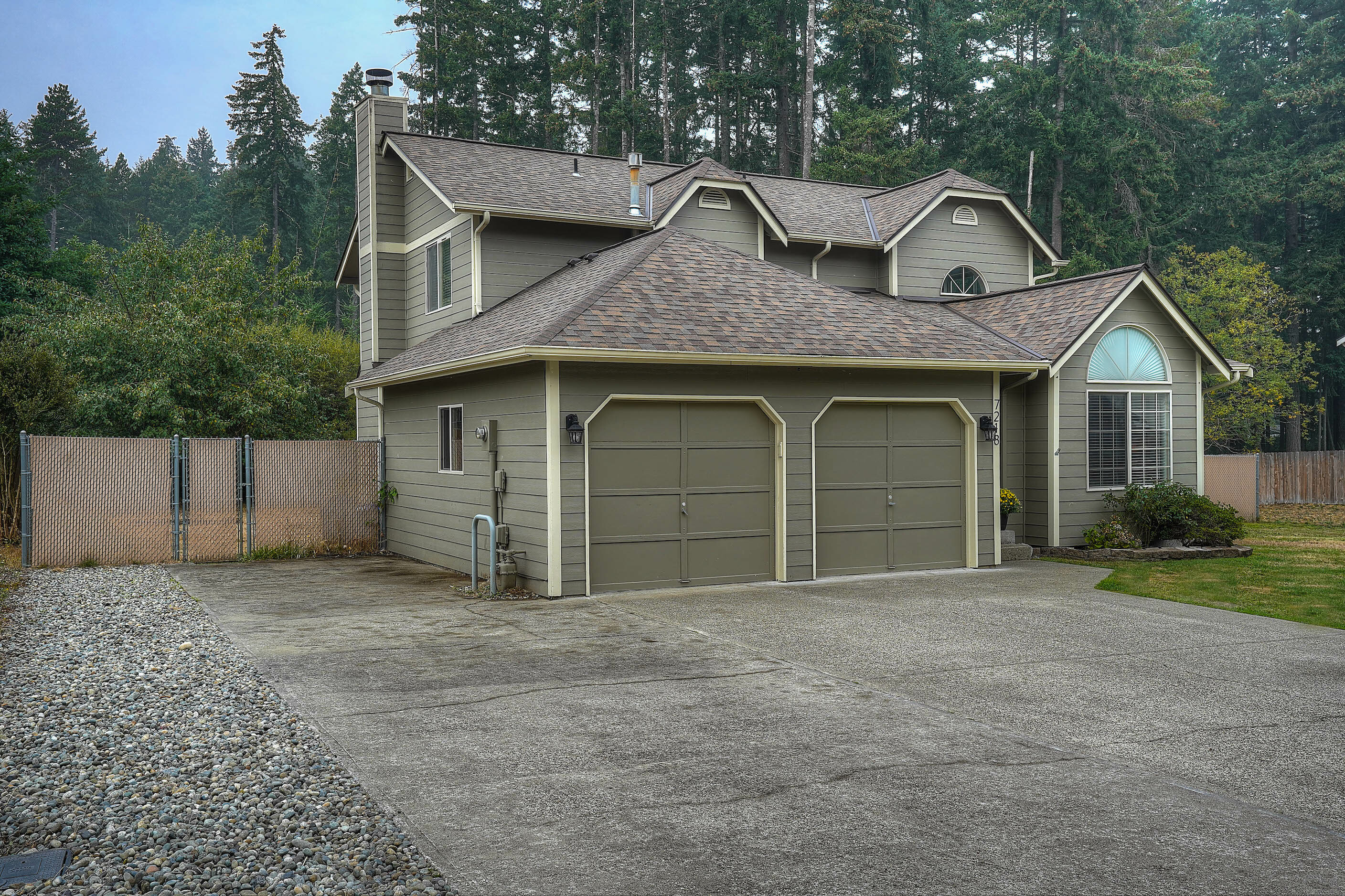 Property Photo:  7218 Bonnieville Place SE  WA 98367 