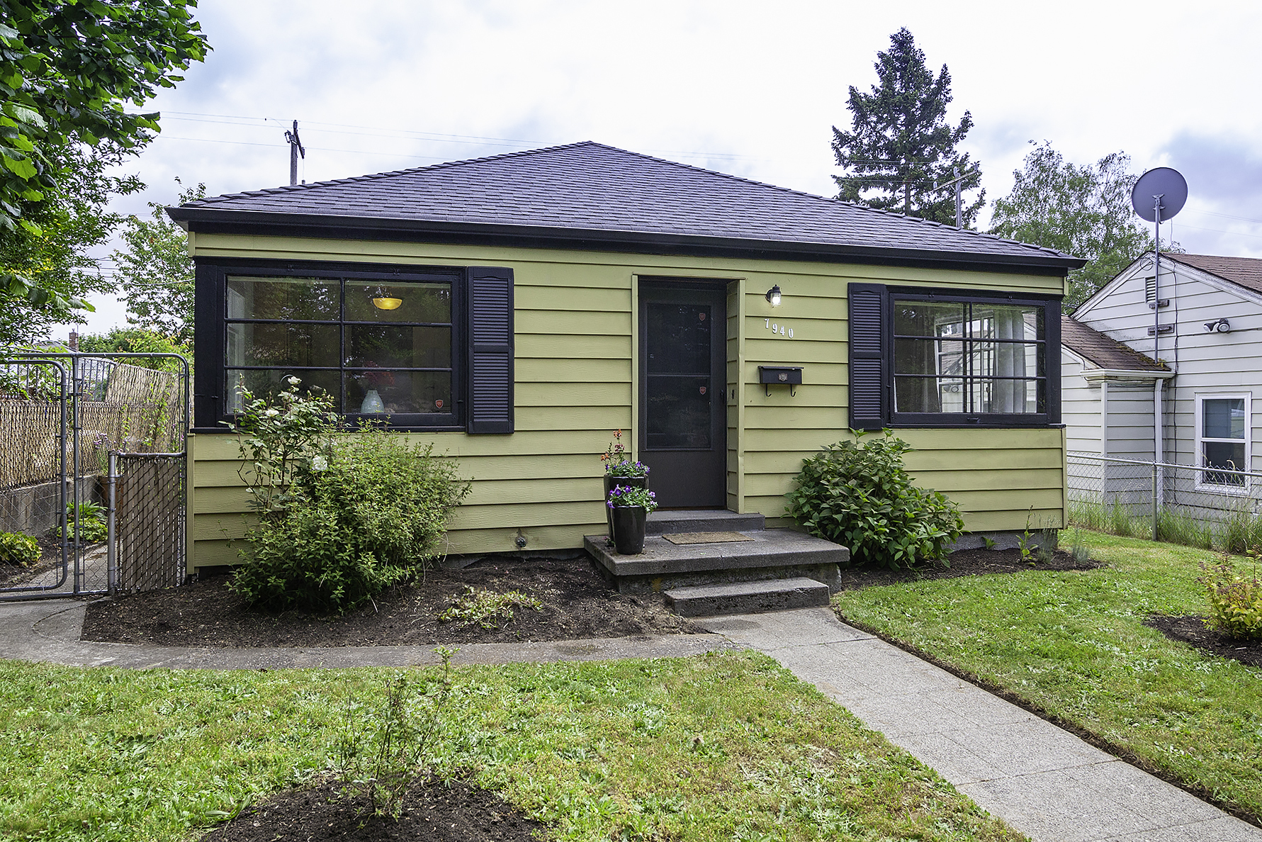 Property Photo: Westwood Charmer 7940 35th Ave SW WA 98126
