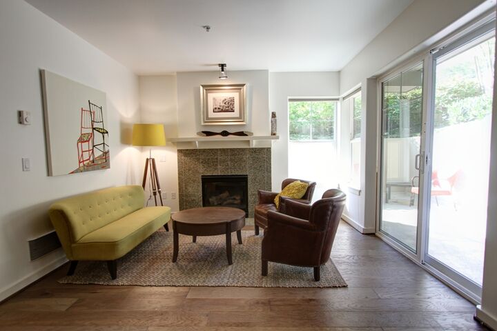 Property Photo: Living room 1415 6th Ave N 205 WA 98109