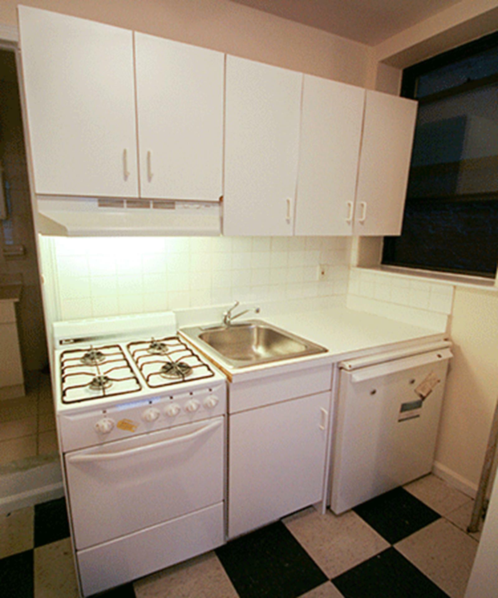 Property Photo:  