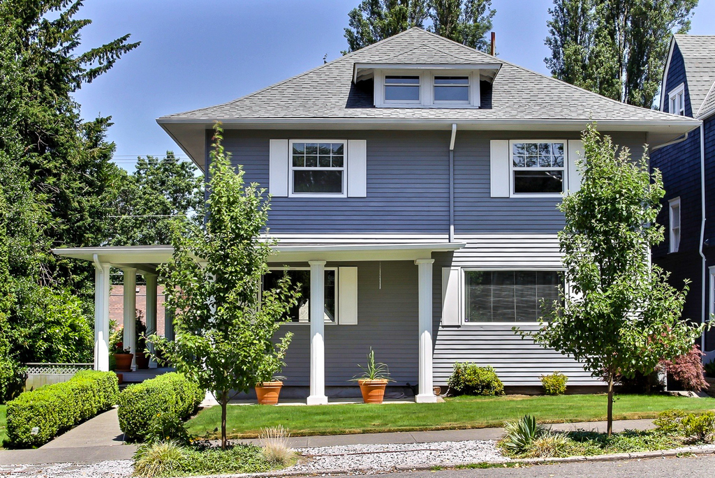 Property Photo:  615 N I St  WA 98403 