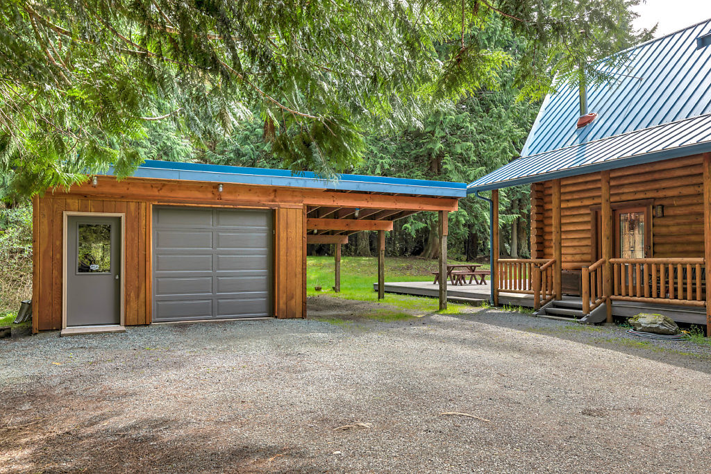 Property Photo: 2058 Pheasant Farm Lane WA 98249