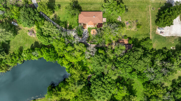 Property Photo:  6137 Floraville Road  IL 62260 