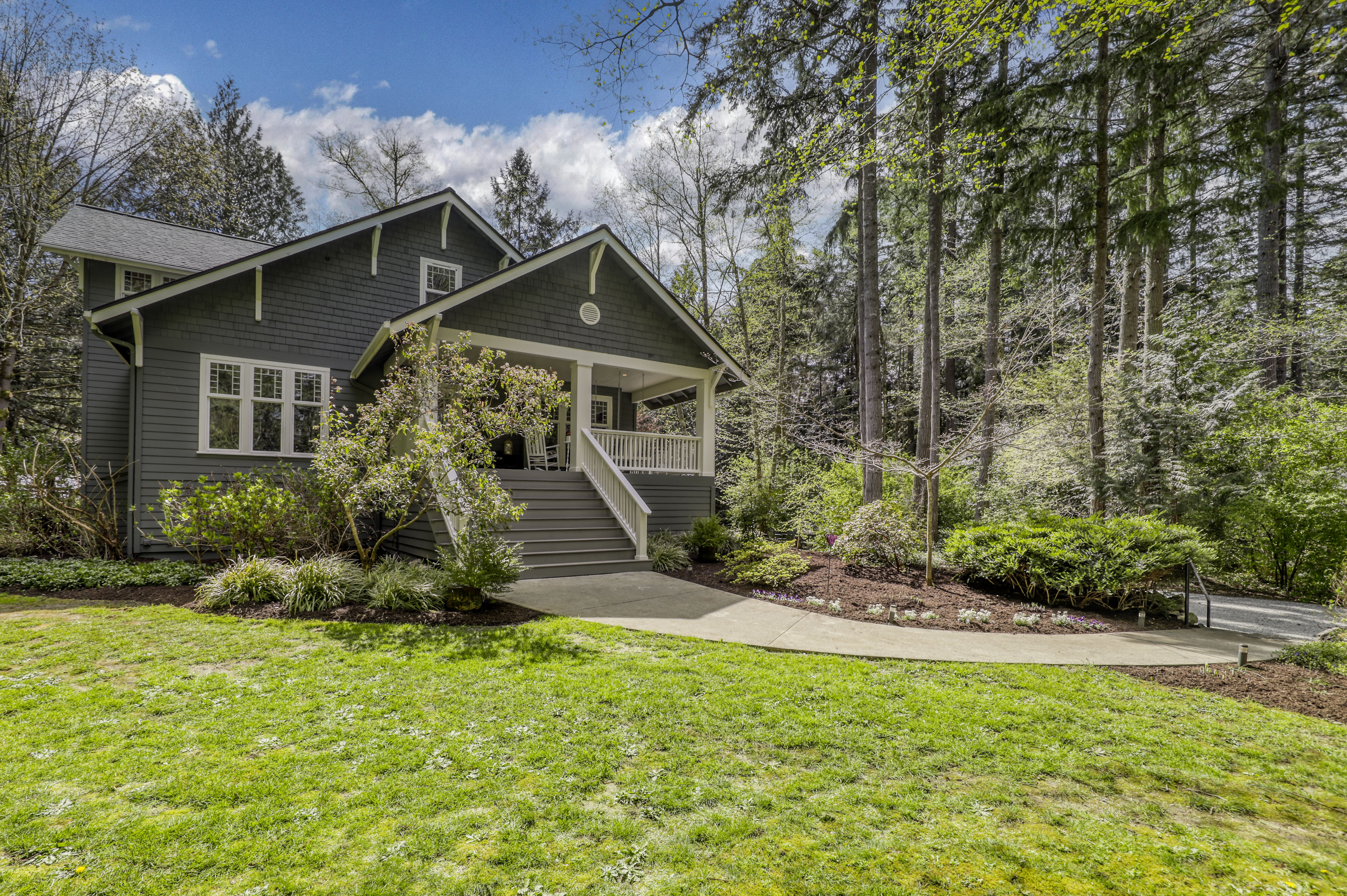 Property Photo:  8219 NE New Brooklyn Road  WA 98110 