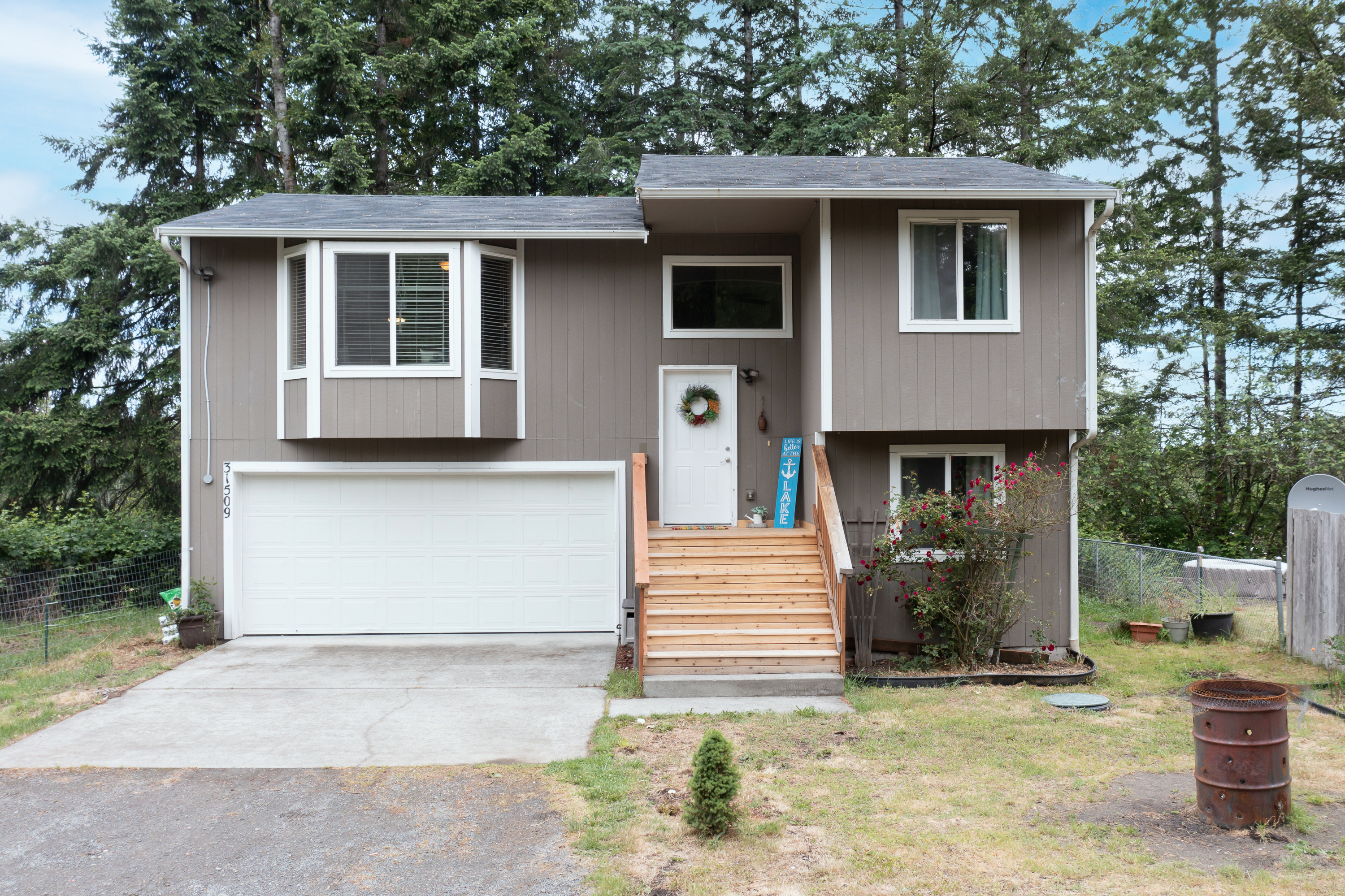 Property Photo:  31509 61st Ave S  WA 98580 