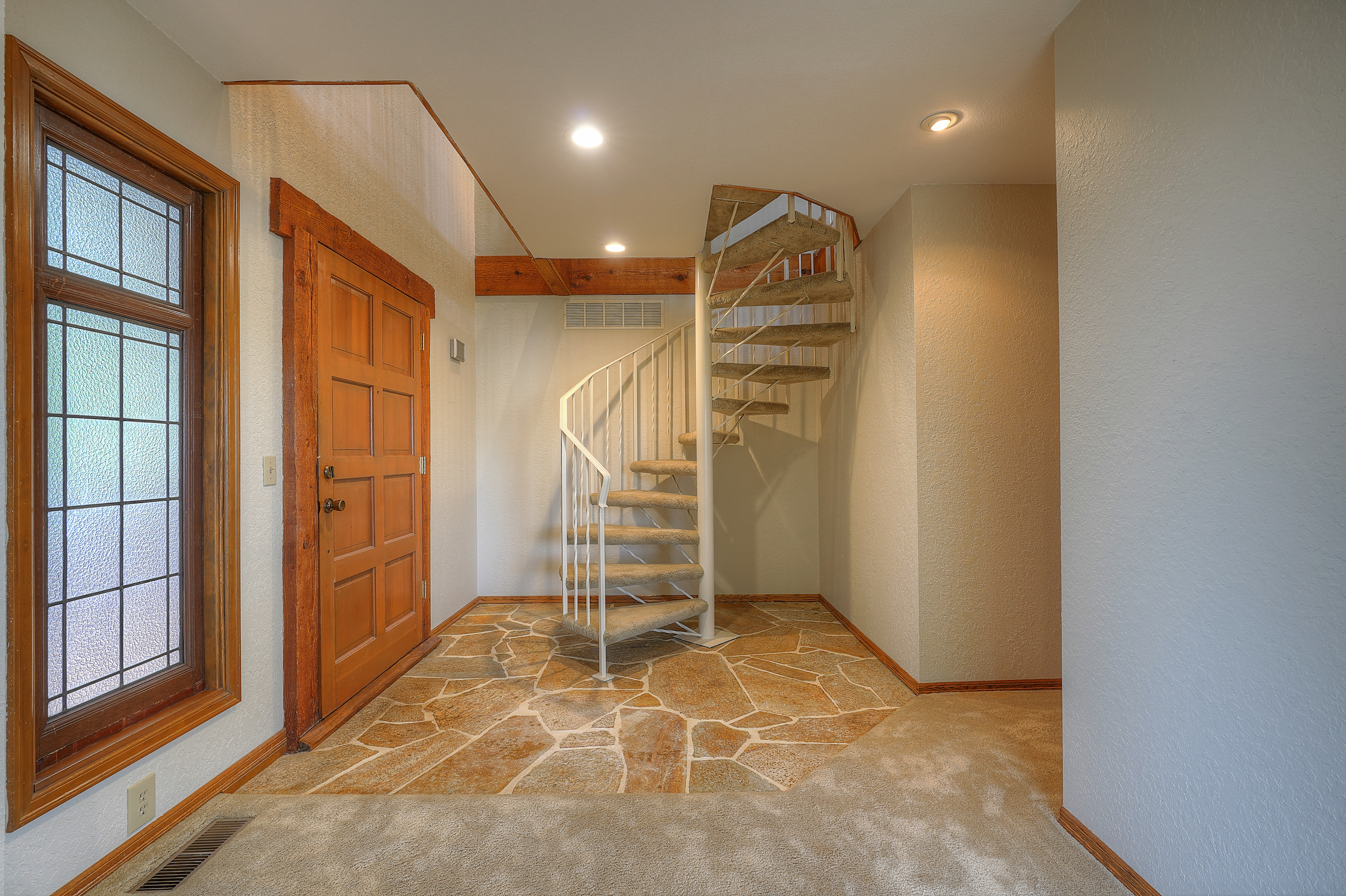 Property Photo: 318 Pennsylvania Avenue N WA 98328