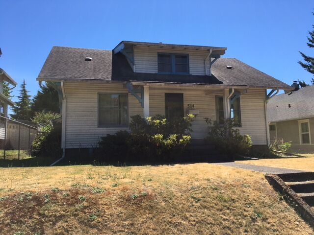 Property Photo: 514 S 48th St WA 98408