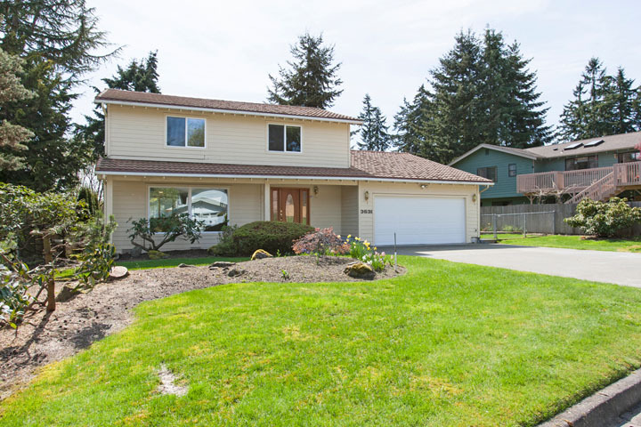 Property Photo:  3631 S 257th St  WA 98032 