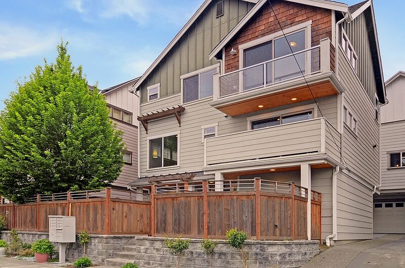 Property Photo: 2044 NW 63rd St WA 98107