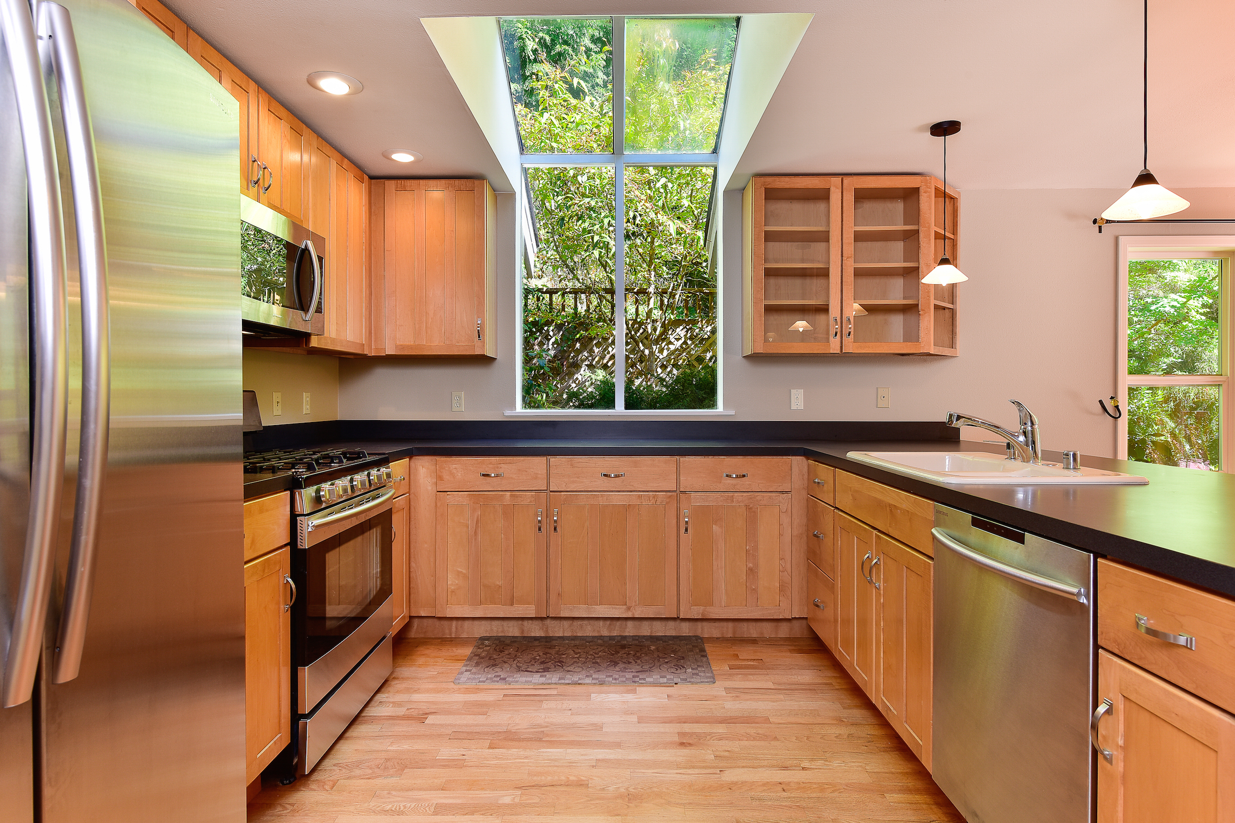 Property Photo: Kitchen/dining room (main level) 102 Briza Ct  WA 98225 