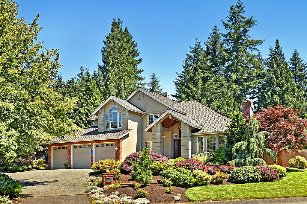 12614 197th Place NE  Woodinville WA 98077 photo