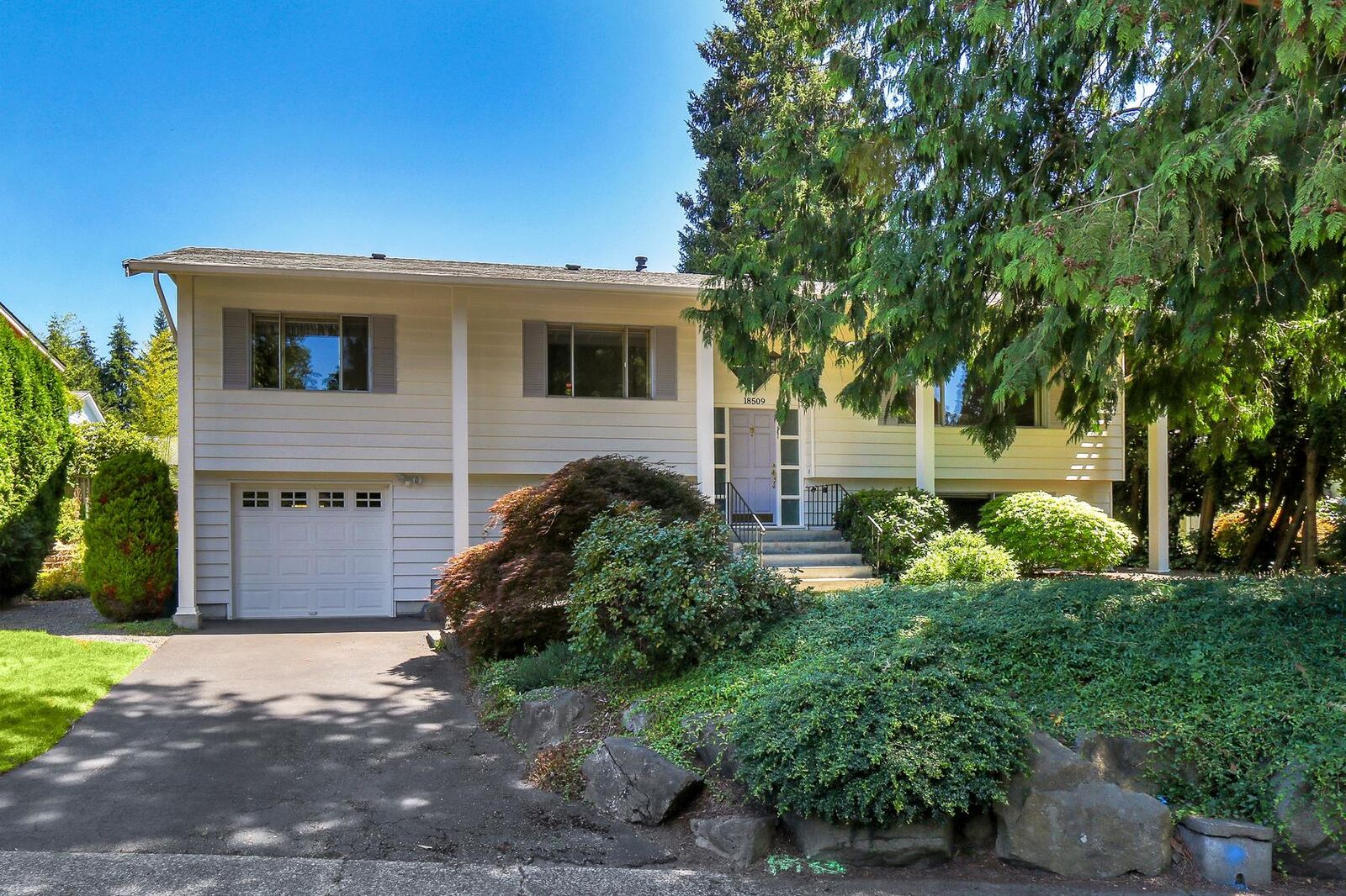 Property Photo: 18509 43rd Place W WA 98037