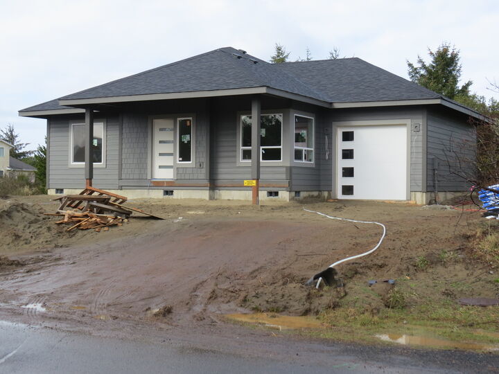 1223 E Ocean Shores Blvd  Ocean Shores WA 98569 photo