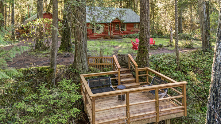 Property Photo: 56965 McKenzie Hwy OR 97413