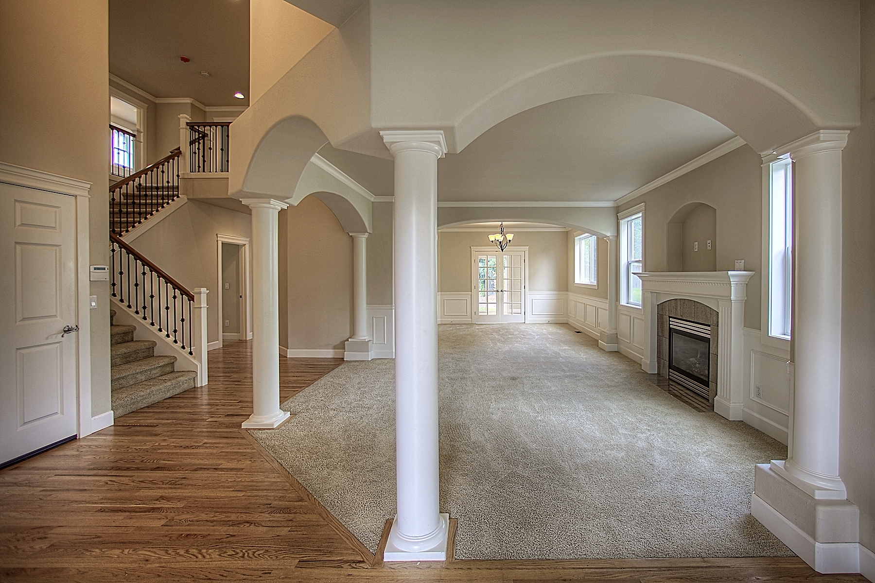 Property Photo: Interior 6152 NE 3rd Ct WA 98059