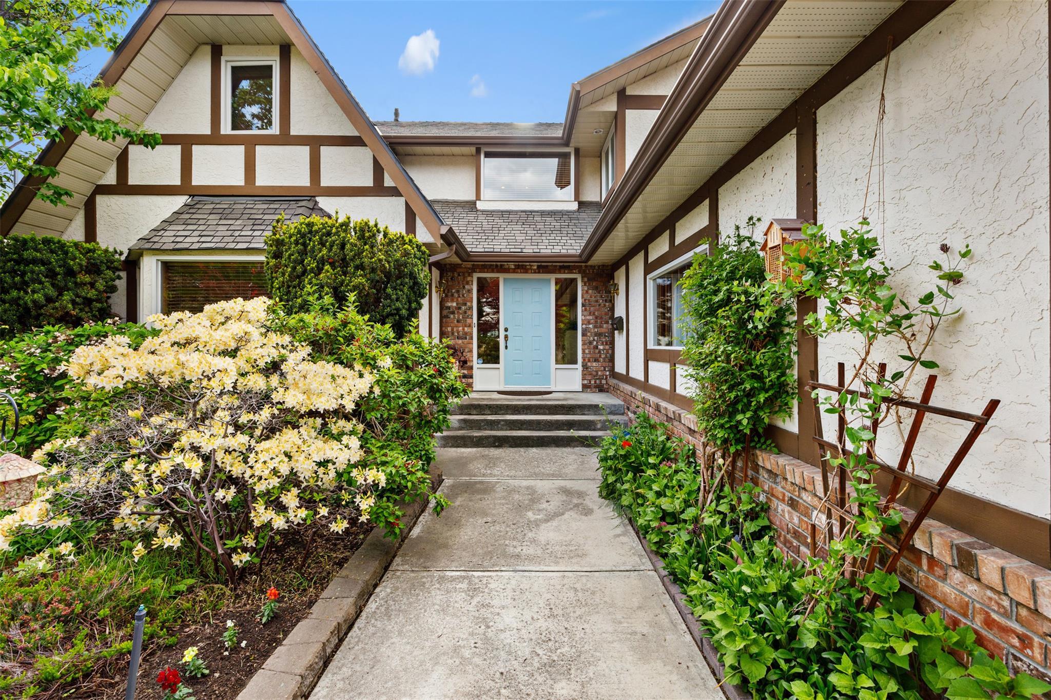 Property Photo: 4350 Kensington Drive BC V1W 2L8