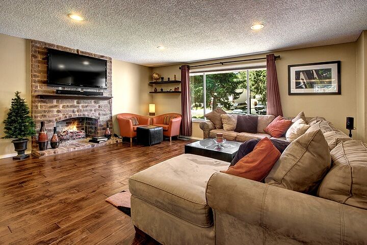 Property Photo: Interior photos 15634 129th Place SE  WA 98058 