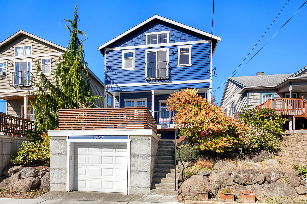 Property Photo: 4508 S Brandon St WA 98118