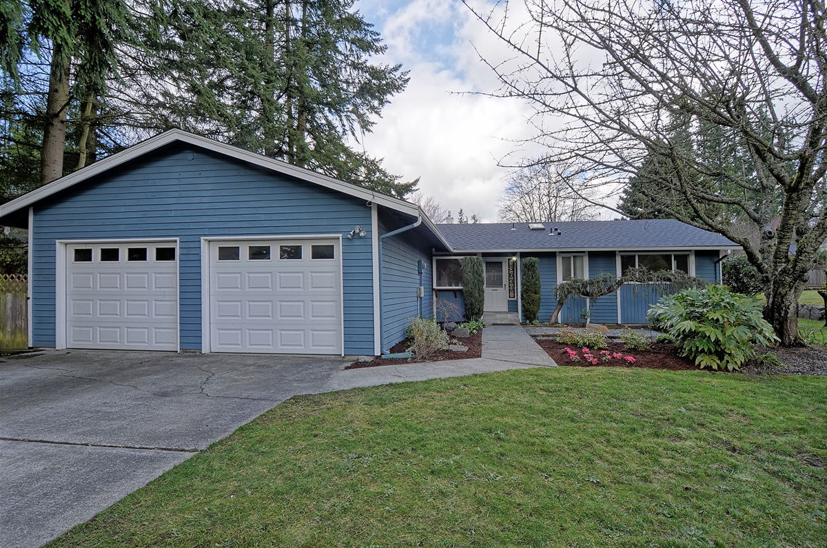 Property Photo:  3633 177th Place SW  WA 98037 