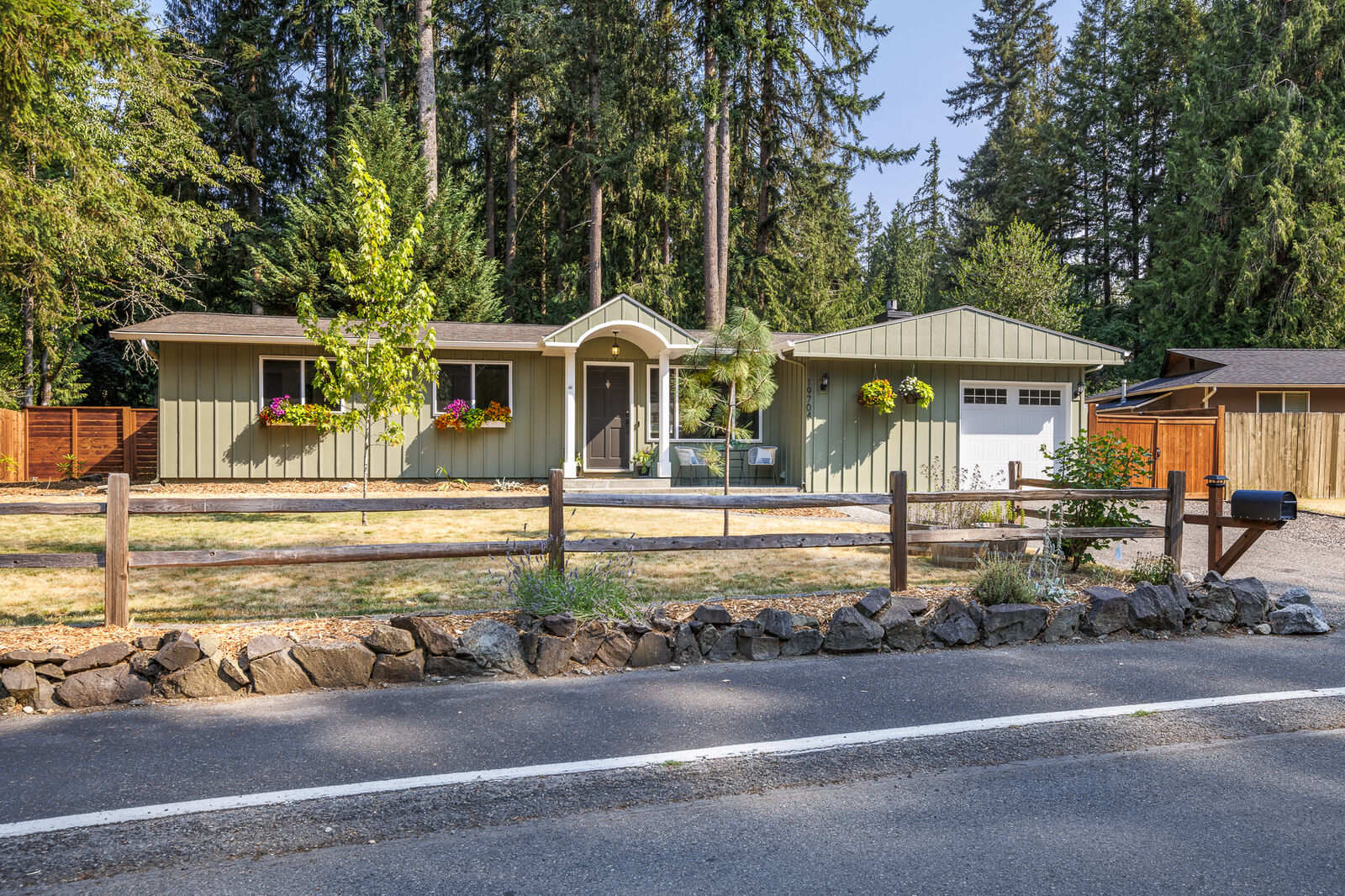 Property Photo: 19704 NE 158th Street WA 98077