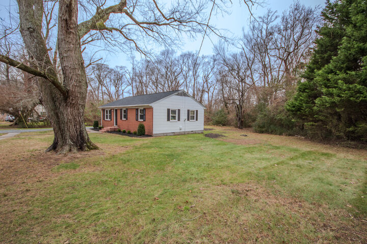 Property Photo:  306 Autumn Terrace  MD 21804 