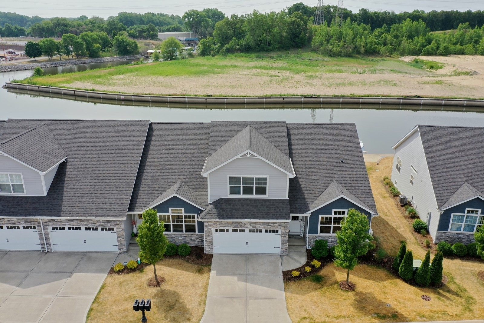 6143 S Dune Harbor Drive  Portage IN 46368 photo