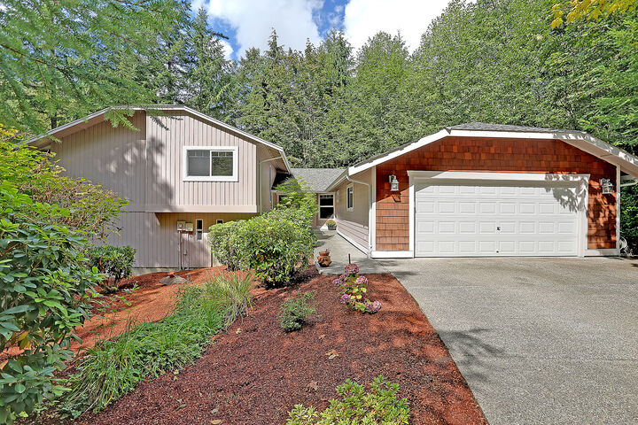 19802 164th Ave NE  Woodinville WA 98072 photo