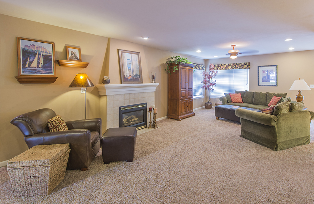 Property Photo: Kitchen & dining 1849 Pointe Woodworth Dr NE WA 98422