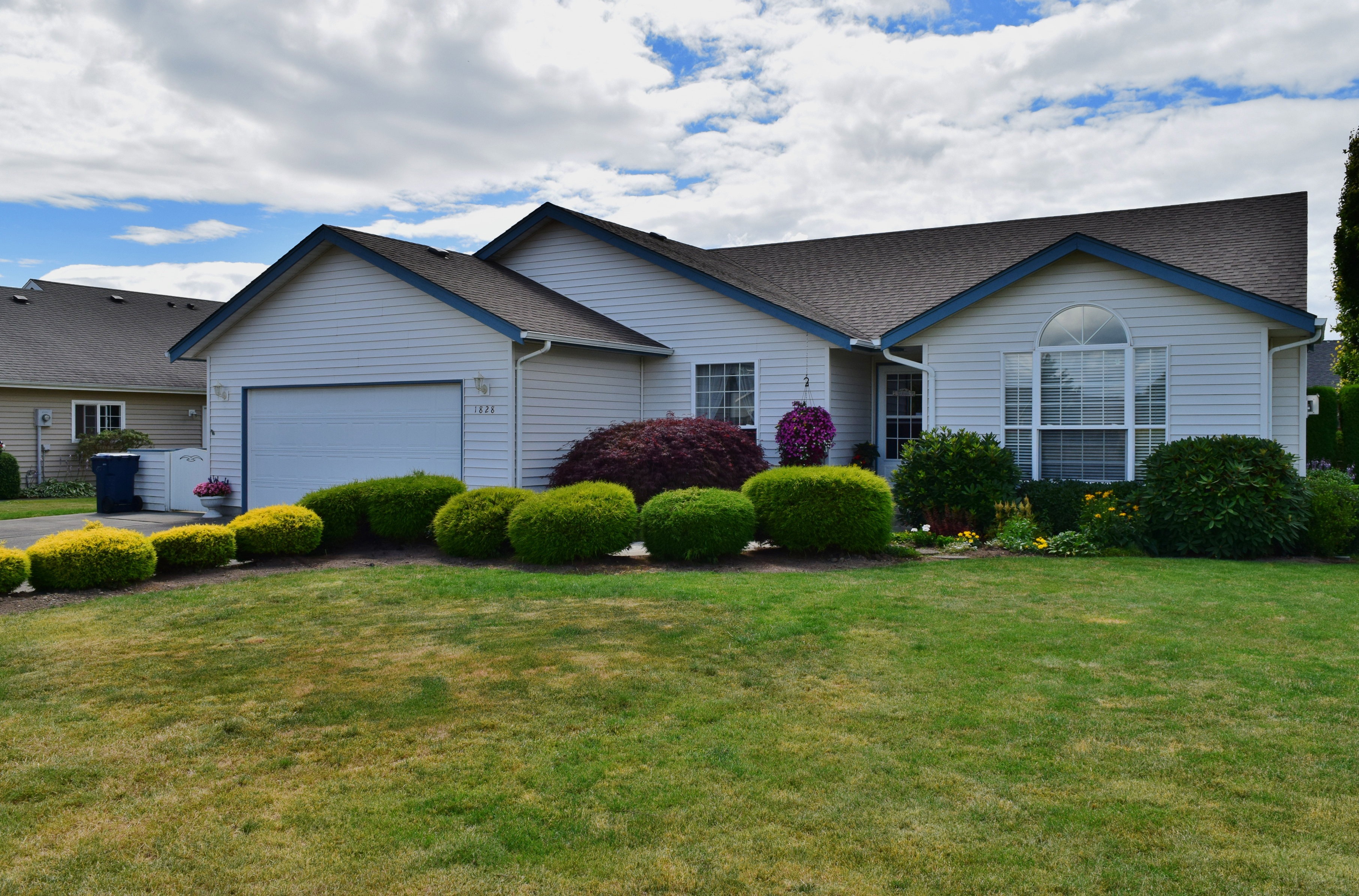 Property Photo: Exterior Views 1828 Pine Cir WA 98264