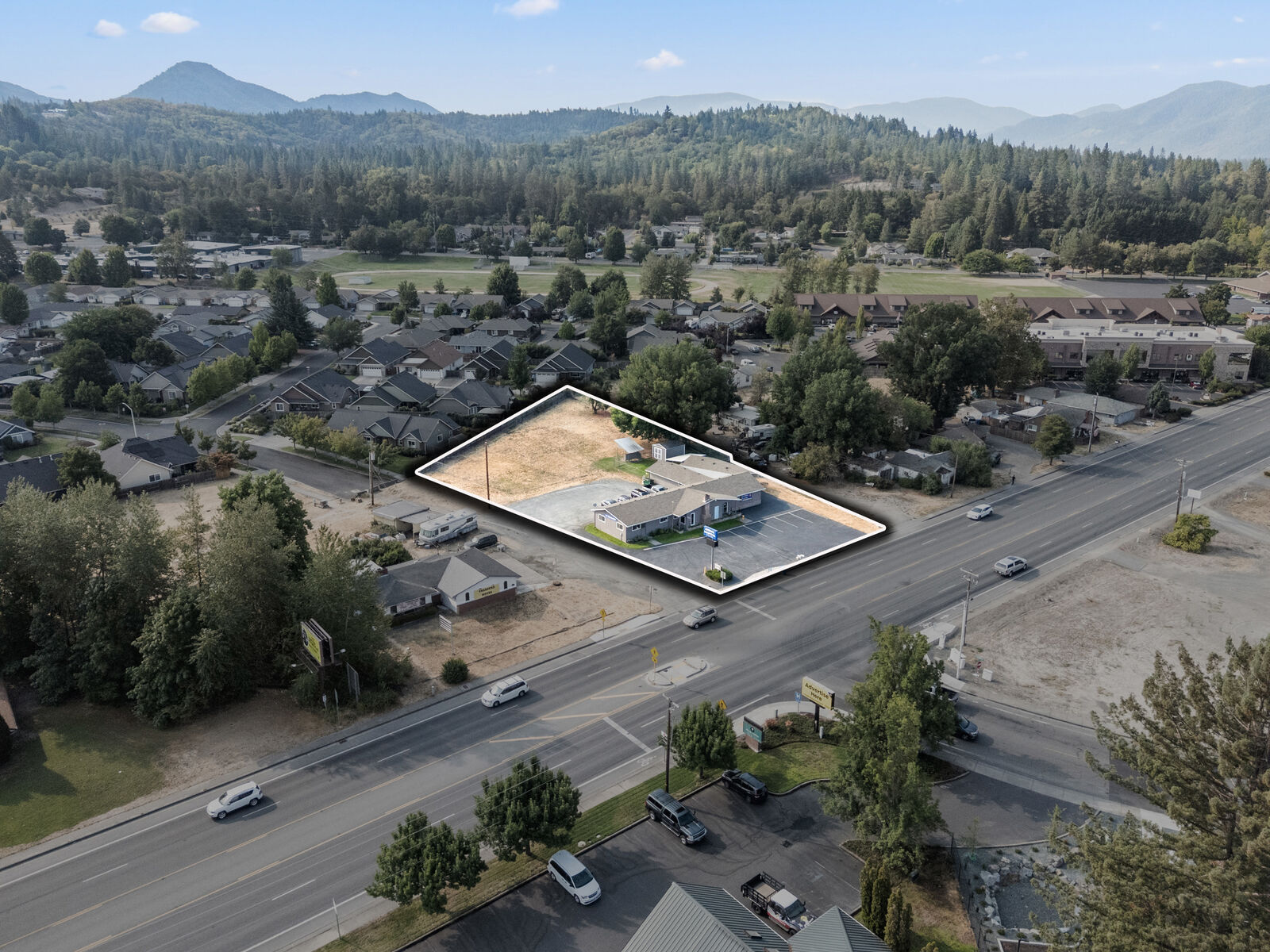 Property Photo:  1777 Williams Highway  OR 97527 