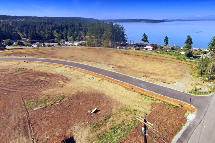 Property Photo: Aerial 10 Sunrise Estates Place  WA 98282 