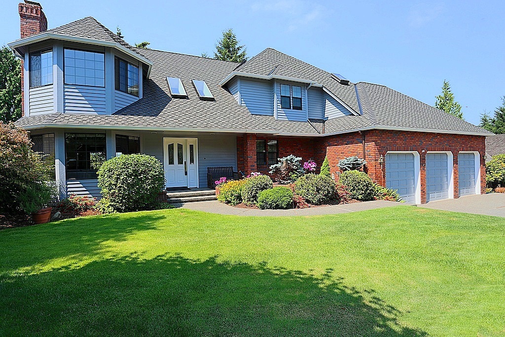 Property Photo:  33129 3rd Court SW  WA 98023 