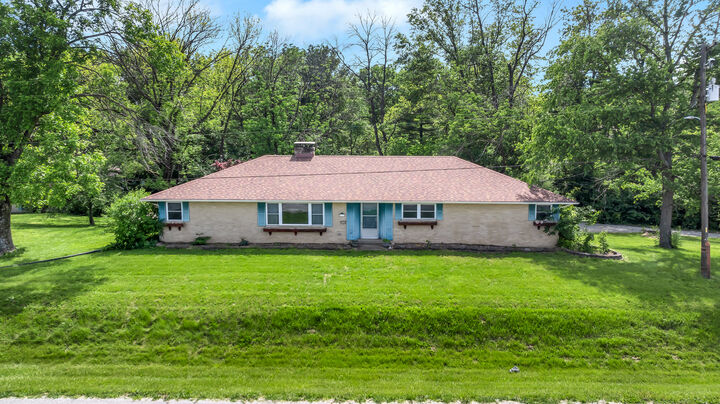 Property Photo:  6137 Floraville Road  IL 62260 