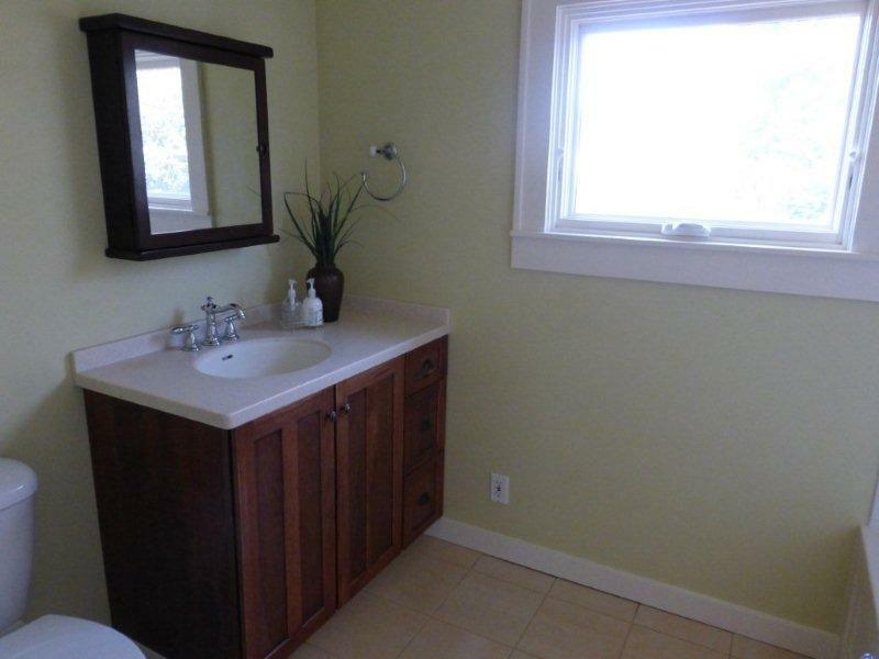 Property Photo: Bathrooms 2814 NE 28th Avenue  OR 97212 