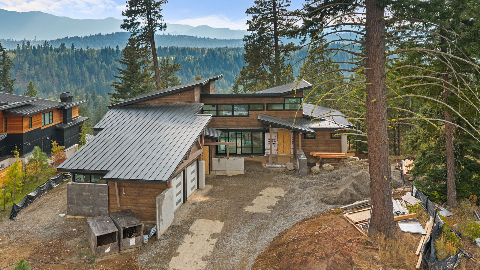 Property Photo:  331  Kokanee Loop  WA 98922 