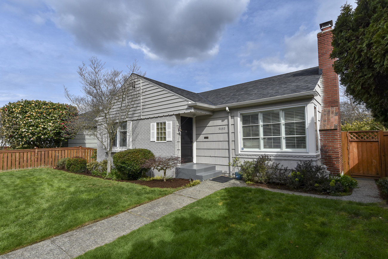 Property Photo: Exterior & Front Yard 5032 40th Ave SW  WA 98136 