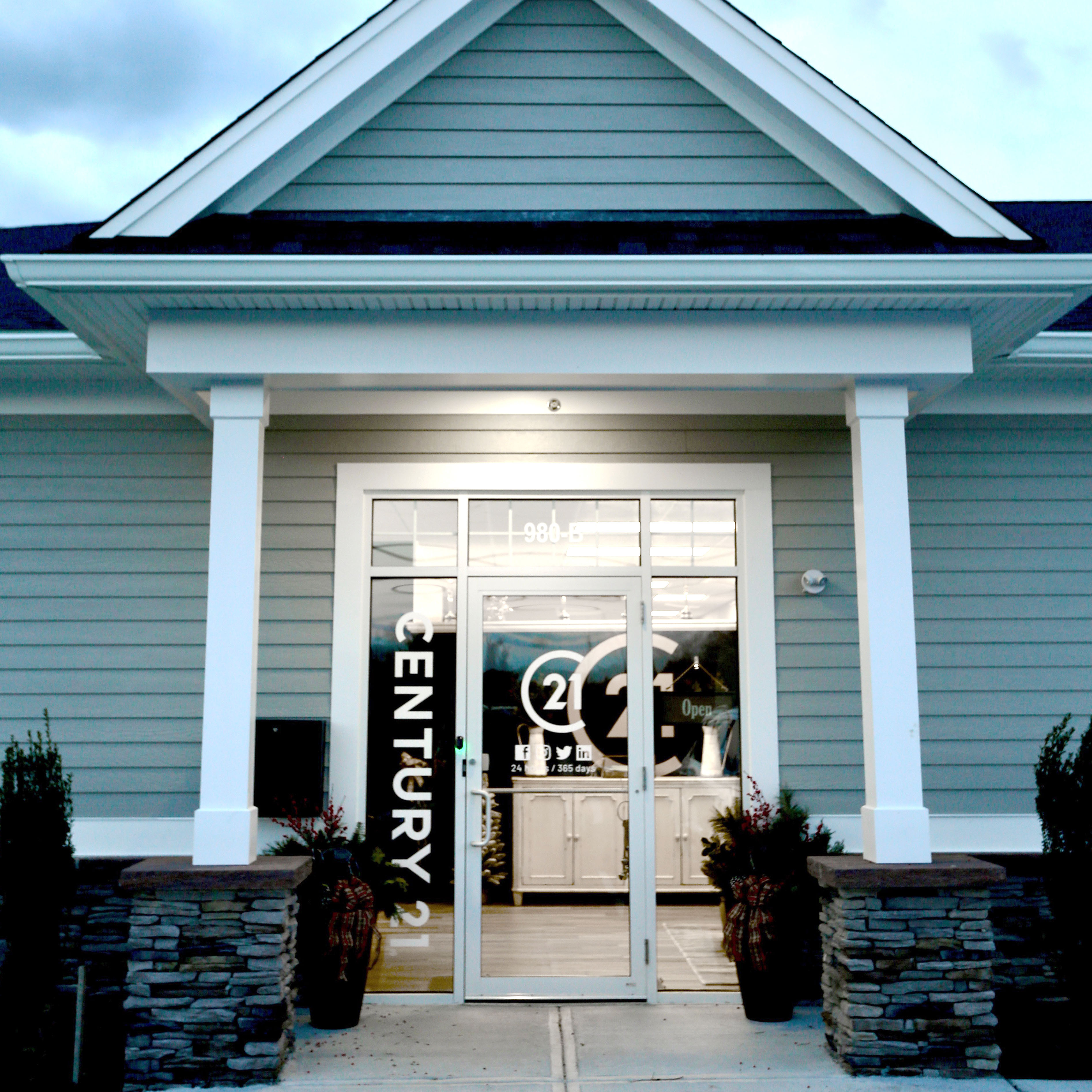 Signature Properties,Dartmouth,Signature Properties