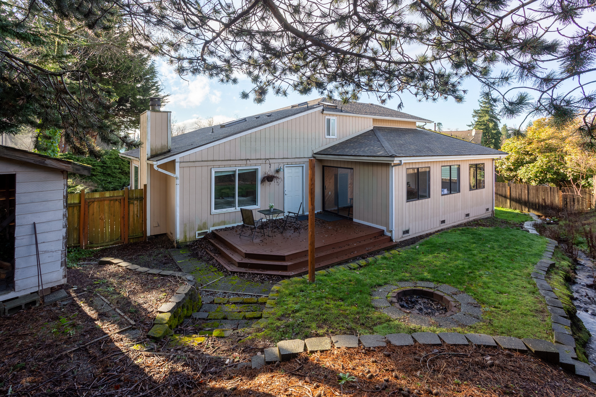 Property Photo:  25806 15th Avenue S  WA 98198 