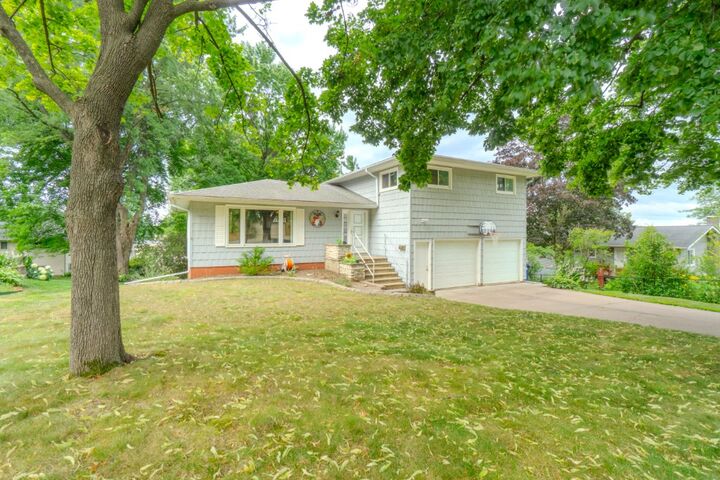 Property Photo:  1311 Greenhill Drive  WI 54401 