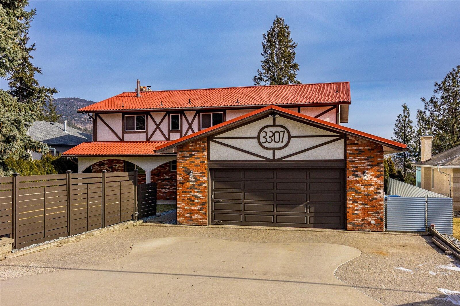 Property Photo: 3307 McGinnis Road BC V4T 1A9