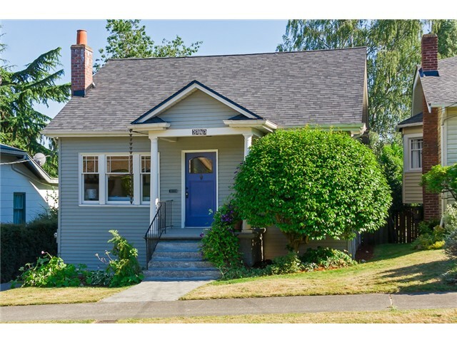 Property Photo:  5243 S Myrtle St  WA 98118 