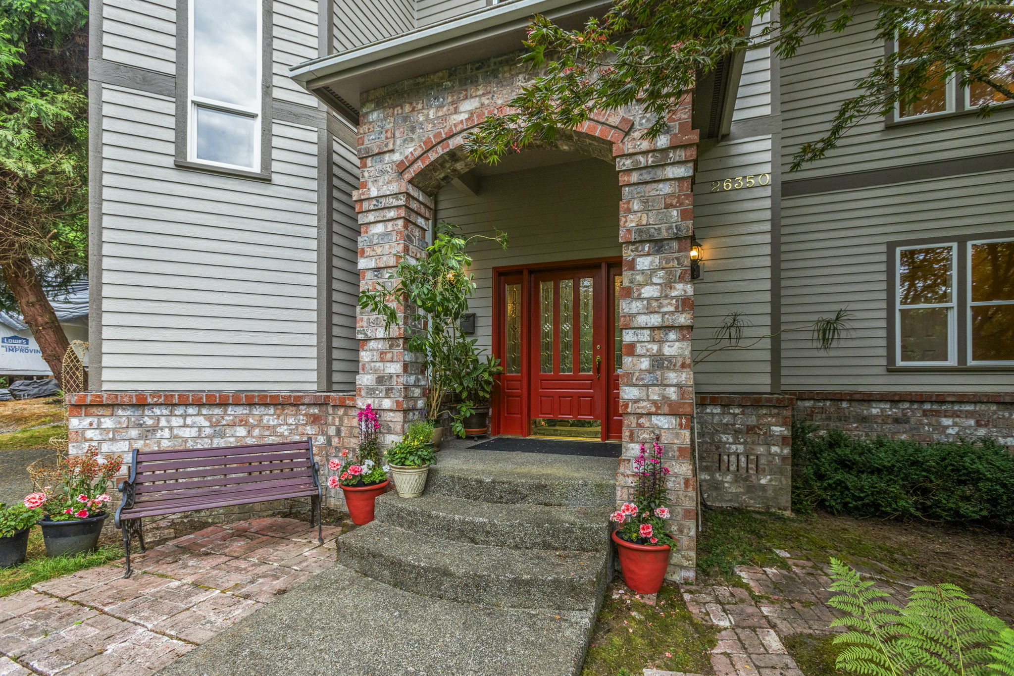 Property Photo:  26350 Woodmont Drive S  WA 98198 