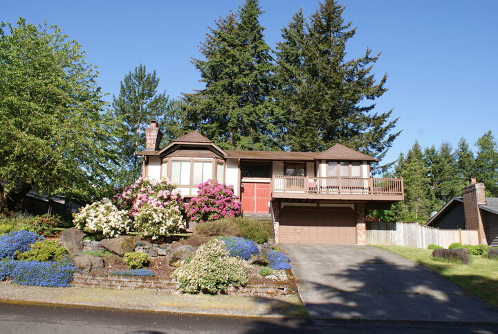 Property Photo: 3622 72nd Av Ct W WA 98466