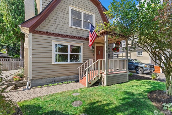 Property Photo: 3231 63rd Avenue SW WA 98116