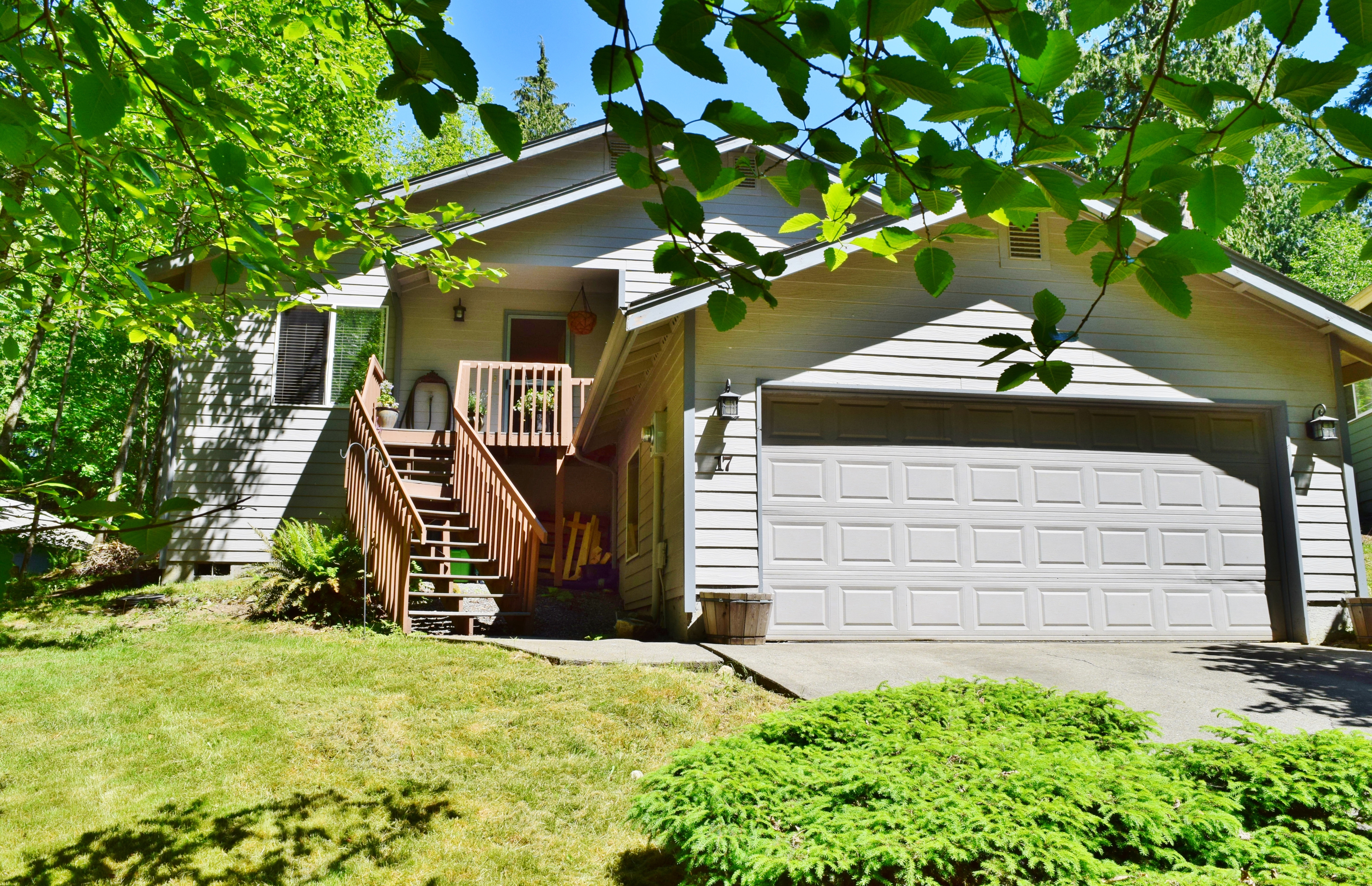 Property Photo: 17 Canyon Ct WA 98229