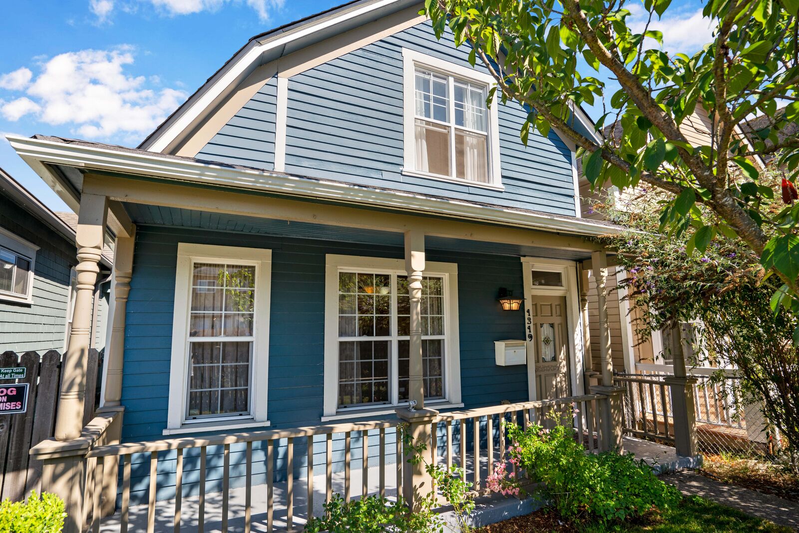 Property Photo:  1319 S J Street  WA 98405 