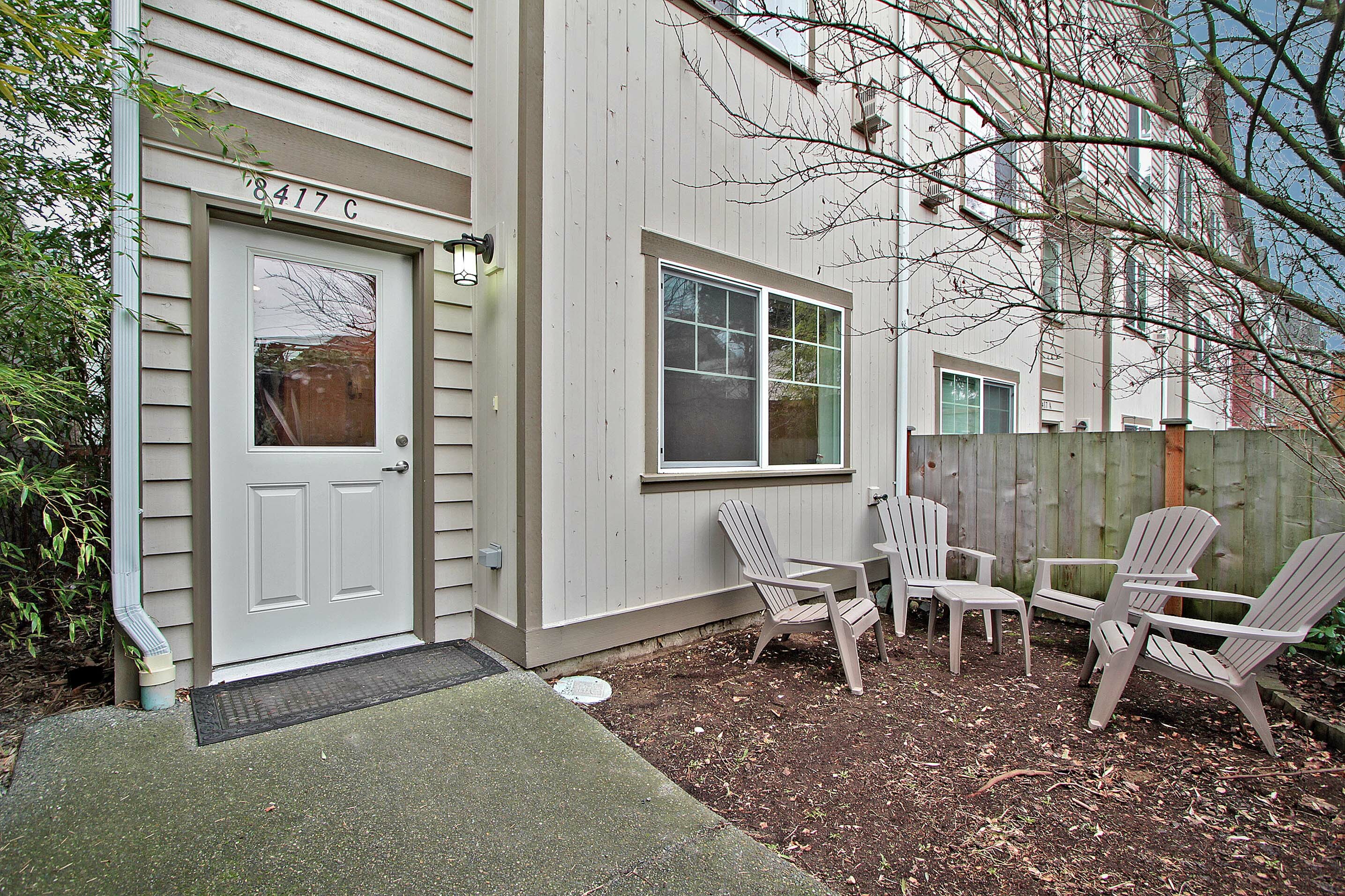 Property Photo: 8417 8th ave nw #c, seattle 98117 8417 8th Ave NW C  WA 98117 