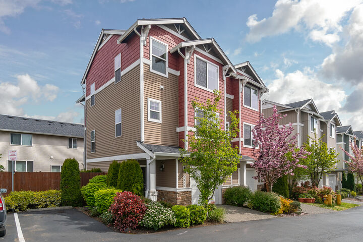 301  126th Place SE A  Everett WA 98208 photo