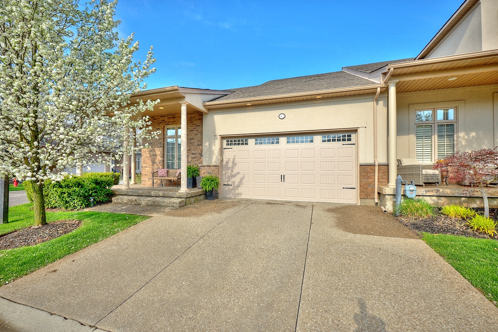 Photo de la propriété: 3232 Montrose Road 42 ON L2H 0E8